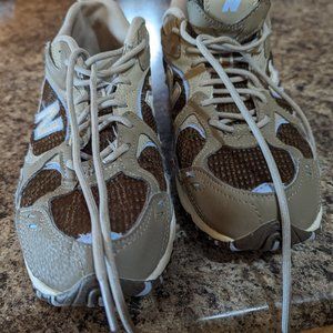 NEW BALANCE Women's 460 Running Shoes, 9 1/2 Wide